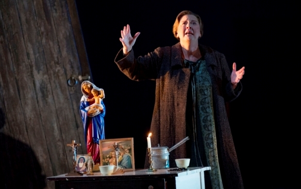 Susan Bickley as The Kostelnička in Jenůfa (Opera North)