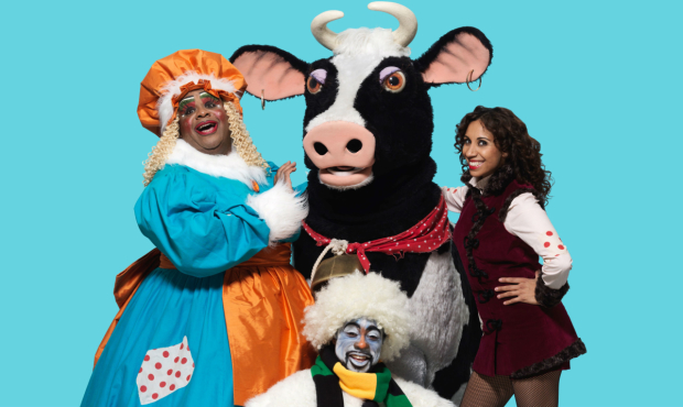 Clive Rowe, Buttercup the cow, Debbie Kurup, and Kat B in Hackney Empire&#39;s Jack and the Beanstalk
