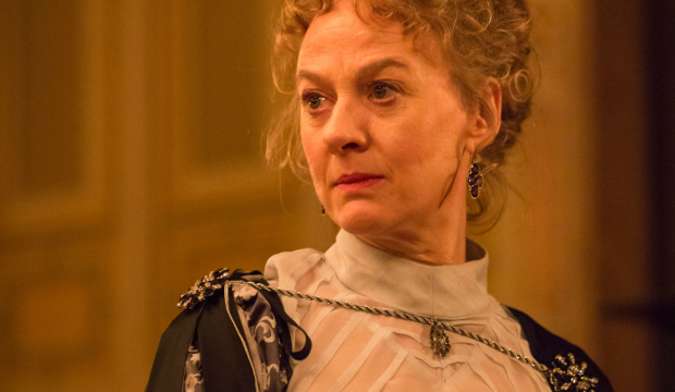 Niamh Cusack in The Winter&#39;s Tale at the Sam Wanamaker Theatre, Shakespeare&#39;s Globe