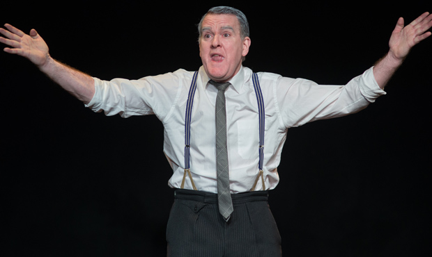 Mikel Murfi in The Man in the Women&#39;s Shoes