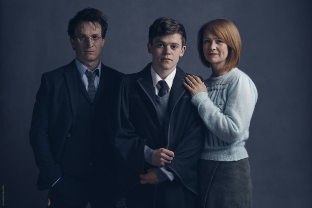 l-r Harry Potter (Jamie Parker), Albus Potter (Sam Clemmett), Ginny Potter (Poppy Miller)