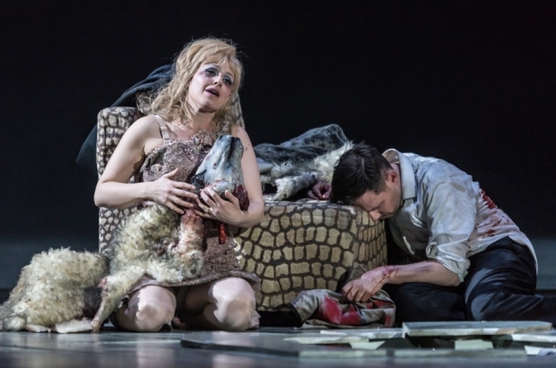 Sally Matthews as Silvia de Ávila and
Iestyn Davies as Francisco de Ávila in The Exterminating Angel (ROH)