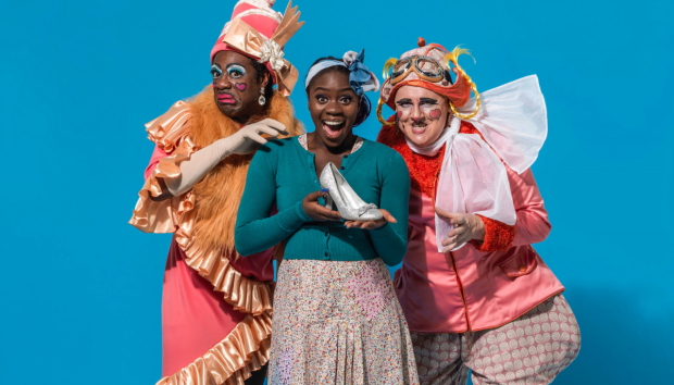 Aisha Jawando as Cinderella and Kat B and Tony Whittle as the Ugly Sisters in Hackney Empire&#39;s Cinderella