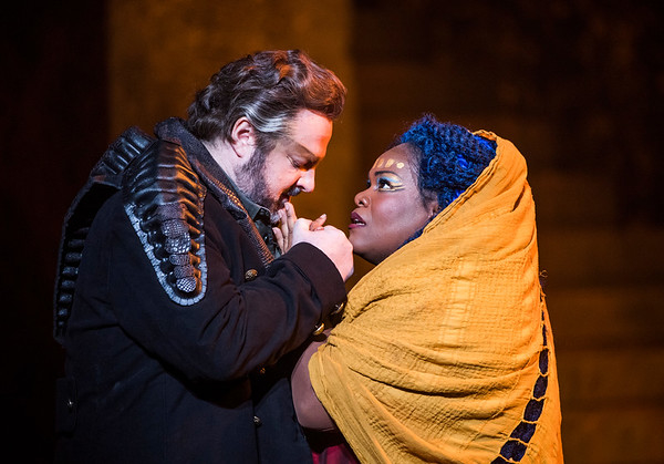 Gwyn Hughes Jones as Radamès and Latonia Moore as Aida in Aida (ENO)