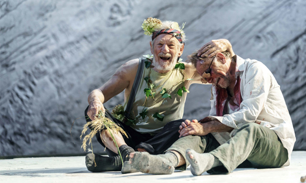 Ian McKellen and Danny Webb in King Lear