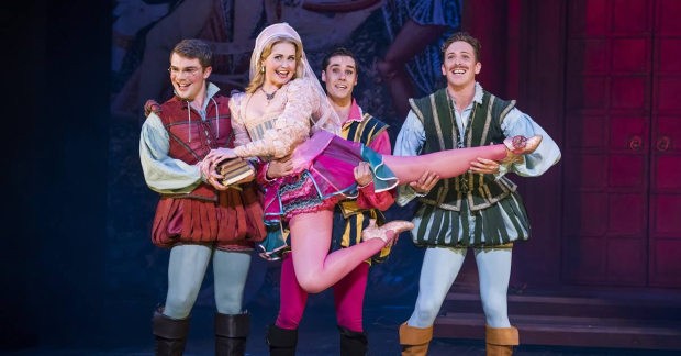 Jack Wilcox as Hortensio, Zoë Rainey as Bianca, Piers Bate as Gremio and Alan Burkitt as Lucentio