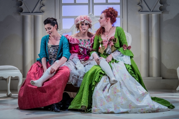 Aoife Miskelly as Susanna, Anna Harvey as Cherubinio and Sky Ingram as Countess Almaviva in Le nozze di Figaro (Nevill Holt Opera)