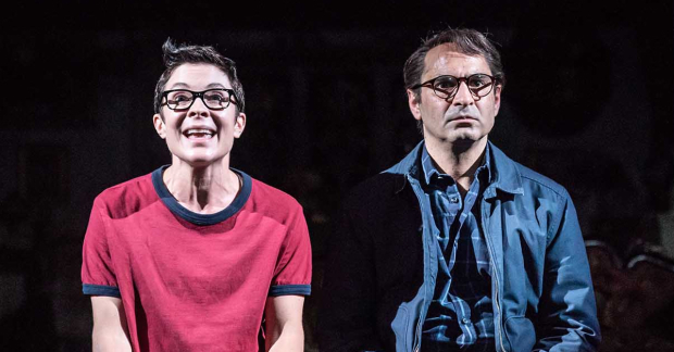 Kaisa Hammarlund and Zubin Varla in the Young Vic production of Fun Home 
