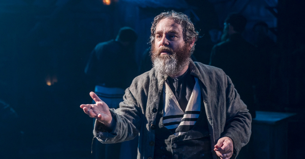 Andy Nyman (Tevye) in Fiddler on the Roof