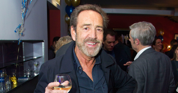 Robert Lindsay