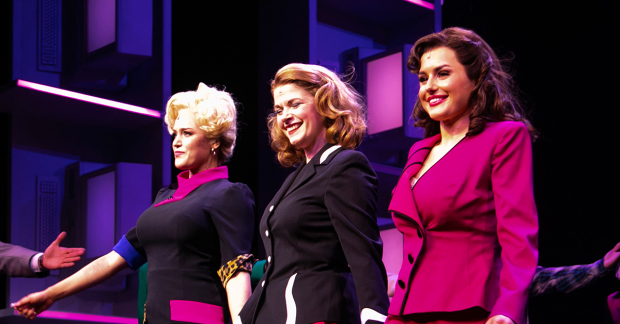 The curtain call at 9 to 5 the Musical