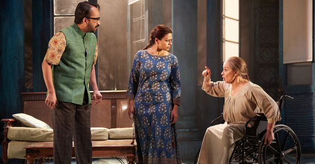 Asif Khan, Ayesha Dharker and Soni Razdan in When the Crows Visit