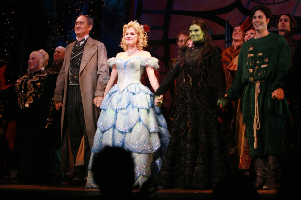 London Miriam Margolyes (Madame Morrible), Nigel Planer (The Wonderful Wizard of Oz), Helen Dallimore (Glinda), Idina Menzel (Elphaba) and Adam Garcia (Fiyero) at the curtain call of Wicked, held at the Apolloa Victoria Theatre, London, England on 27th September 2006
