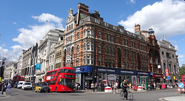 The intersection between Tottenham Court Road and Oxford Street, near the concert series&#39; location