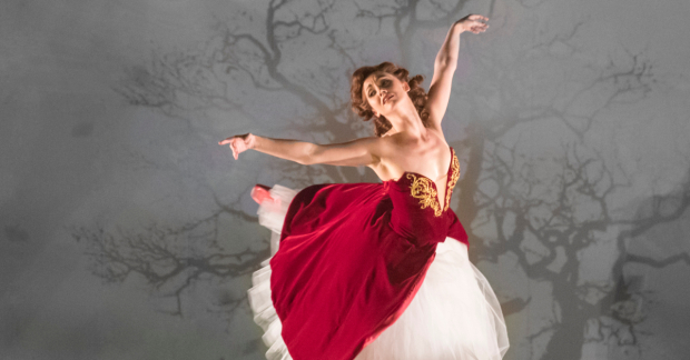 Ashley Shaw as Victoria Page in Matthew Bourne&#39;s The Red Shoes