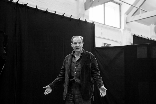 Ralph Fiennes in rehearsals