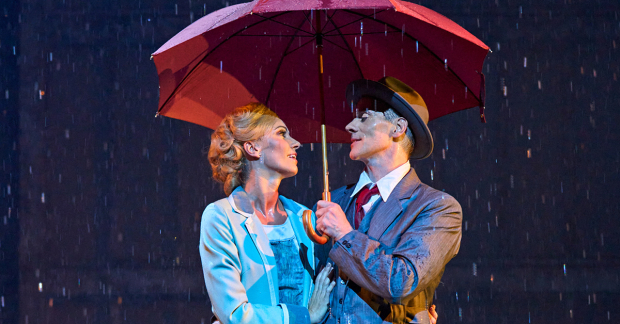 Charlotte Gooch and Adam Cooper in Singin&#39; in the Rain