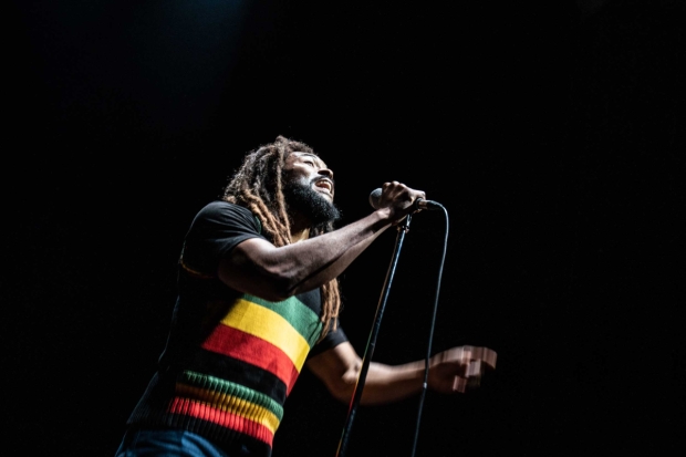 Arinzé Kene (Bob Marley)