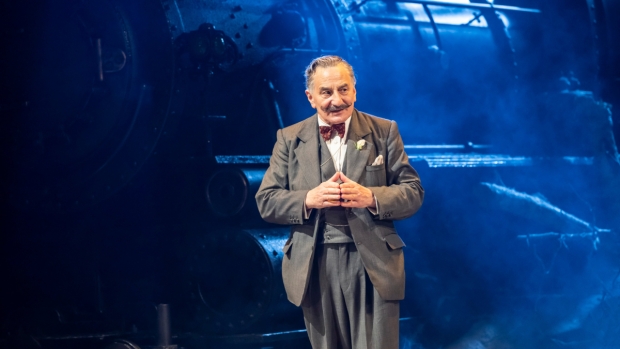 Henry Goodman as Hercule Poirot in Murder on the Orient Express