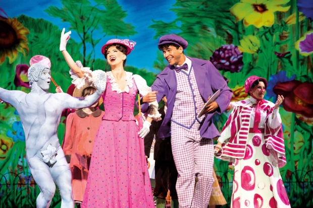 Zizi Strallen (as Mary Poppins) and Louis Gaunt (as Bert) with the company of Mary Poppins