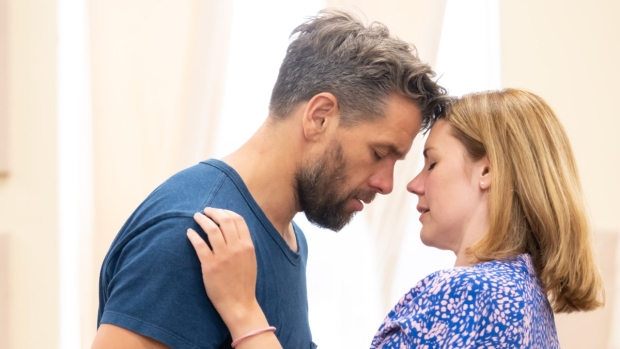 Julian Ovenden and Gina Beck in rehearsal for South Pacific