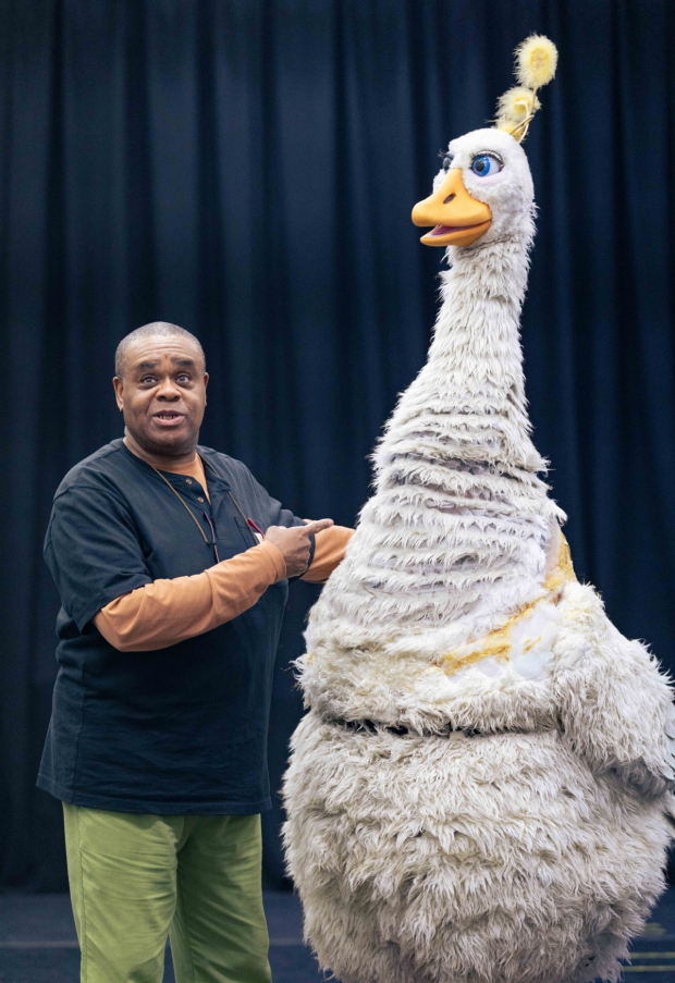 Clive Rowe (Mother Goose) and Ruth Lynch (Priscilla the Goose)