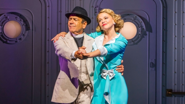 Robert Lindsay and Sutton Foster in Anything Goes