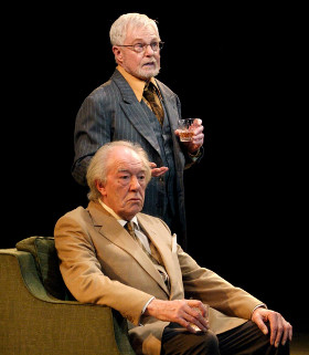 Michael Gambon and Derek Jacobi performing an extract from Pinter&#39;s No Man&#39;s Land