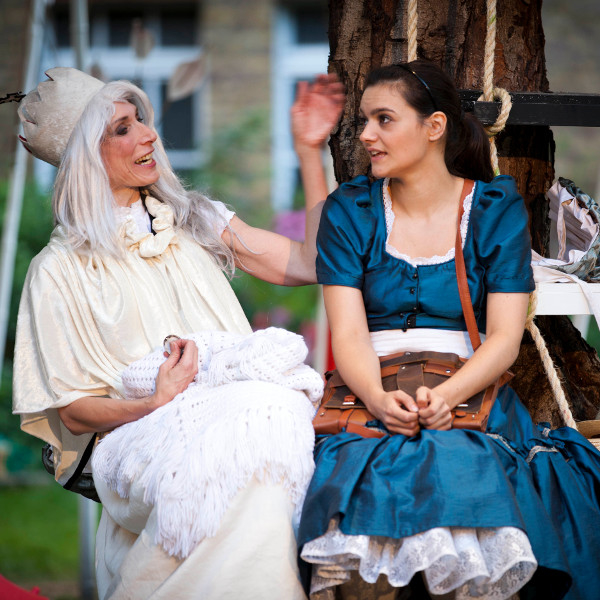 Valerie Cutko as the White Queen and Laura Wickham as Alice