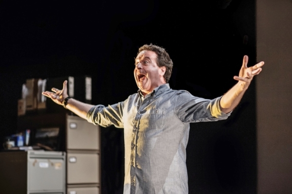 Mark Thomas in Cuckooed at the Traverse