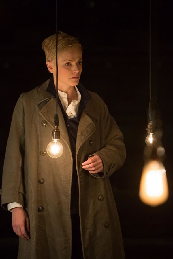 &#39;Subtle and knowing&#39; - Maxine Peake as Hamlet