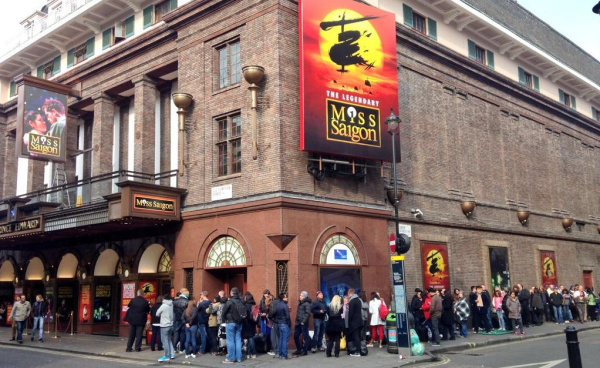 People queuing on the day of the Miss Saigon gala