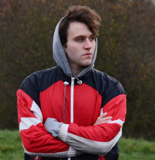 From Potter to pedlar: Harry Melling
