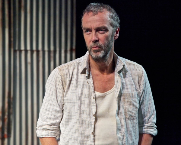 John Hannah &#39;lives up to his above-the-title billing&#39;