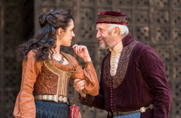 Phoebe Pryce (Jessica) and Jonathan Pryce (Shylock) 