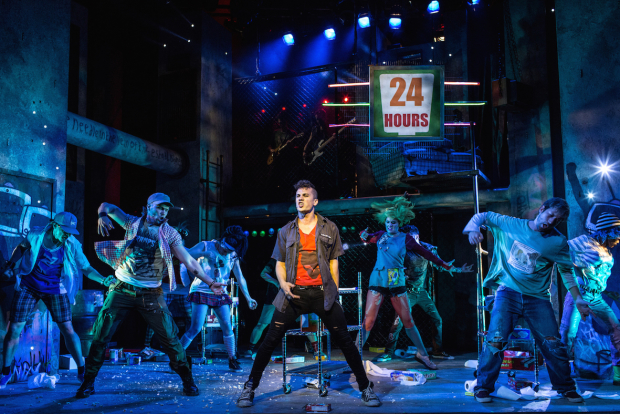 Aaron Sidwell and the cast of American Idiot