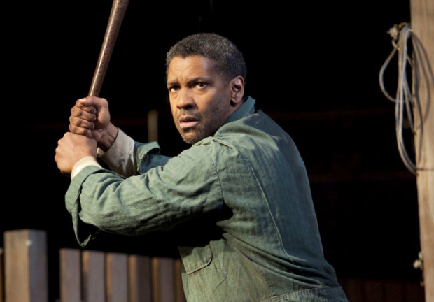 Denzel Washington in Fences on Broadway